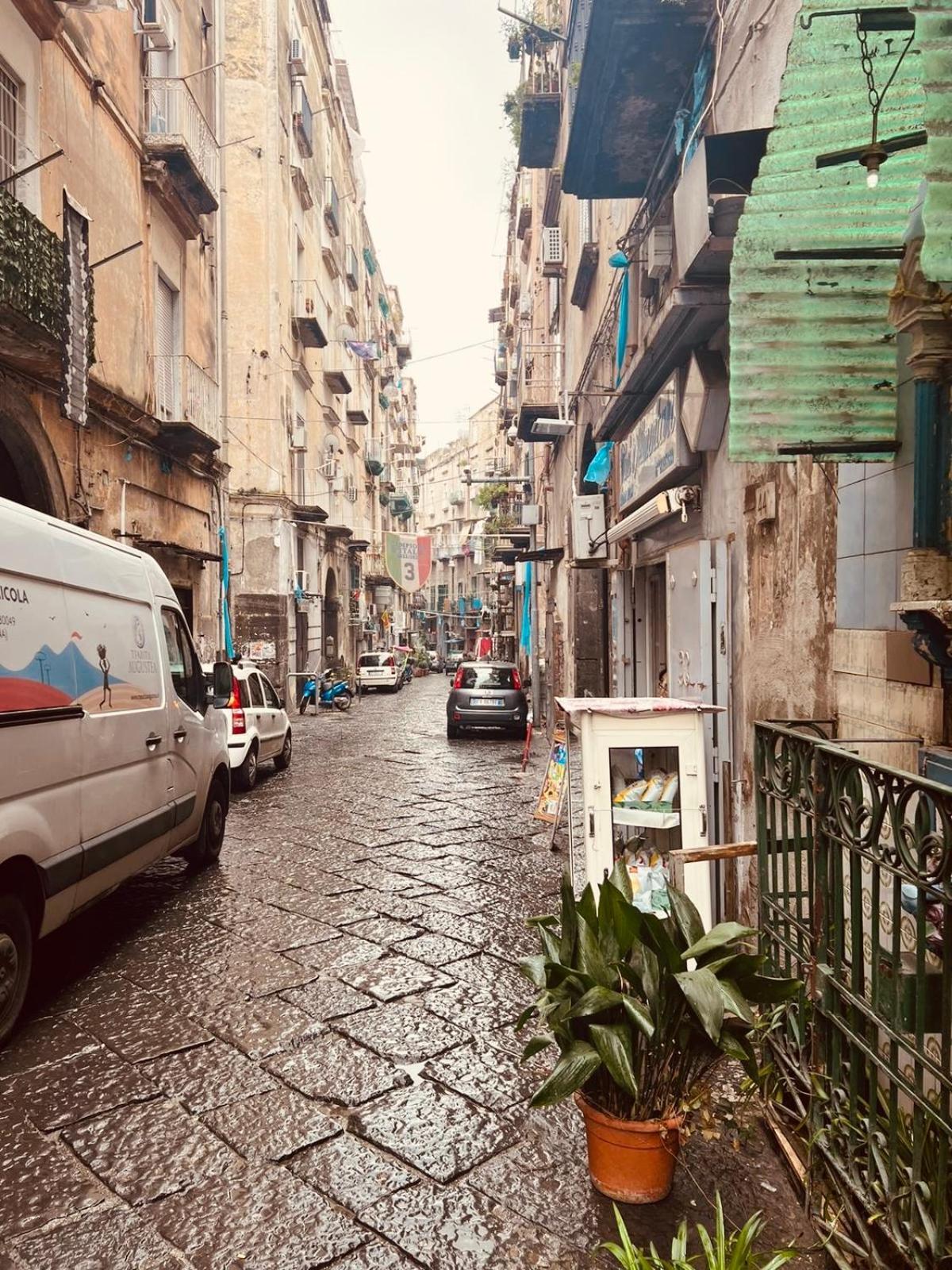 Appartement Civico 81 à Naples Extérieur photo